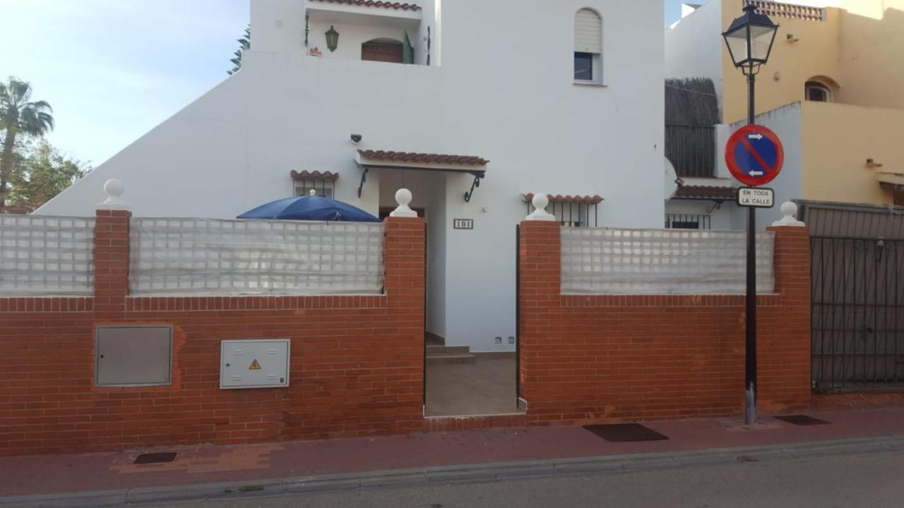 Little Peaceful Retreat Room With Bath, Heating, Terrace, Free Wifi Fridge Easy Parking Марбелья Екстер'єр фото
