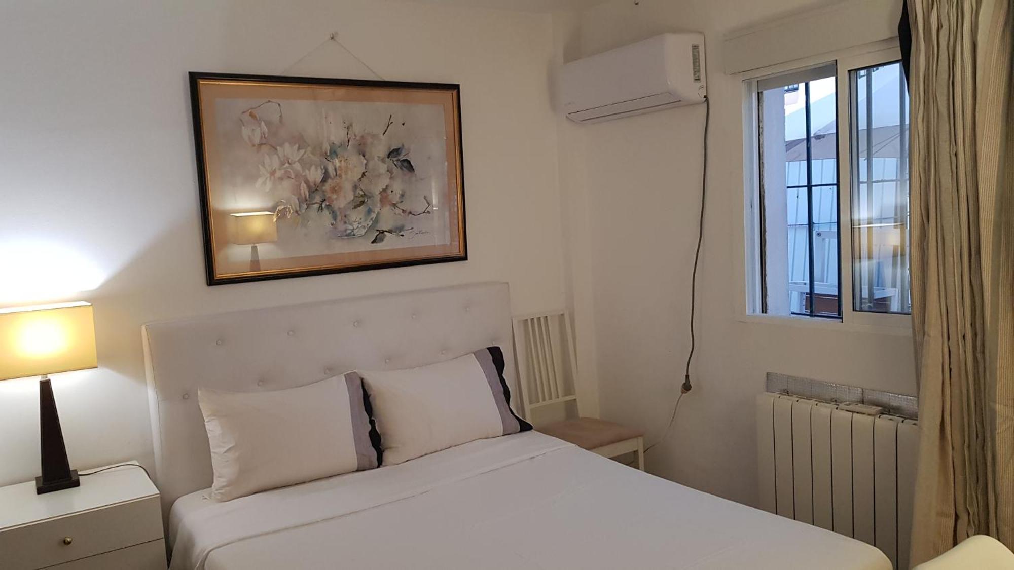 Little Peaceful Retreat Room With Bath, Heating, Terrace, Free Wifi Fridge Easy Parking Марбелья Екстер'єр фото